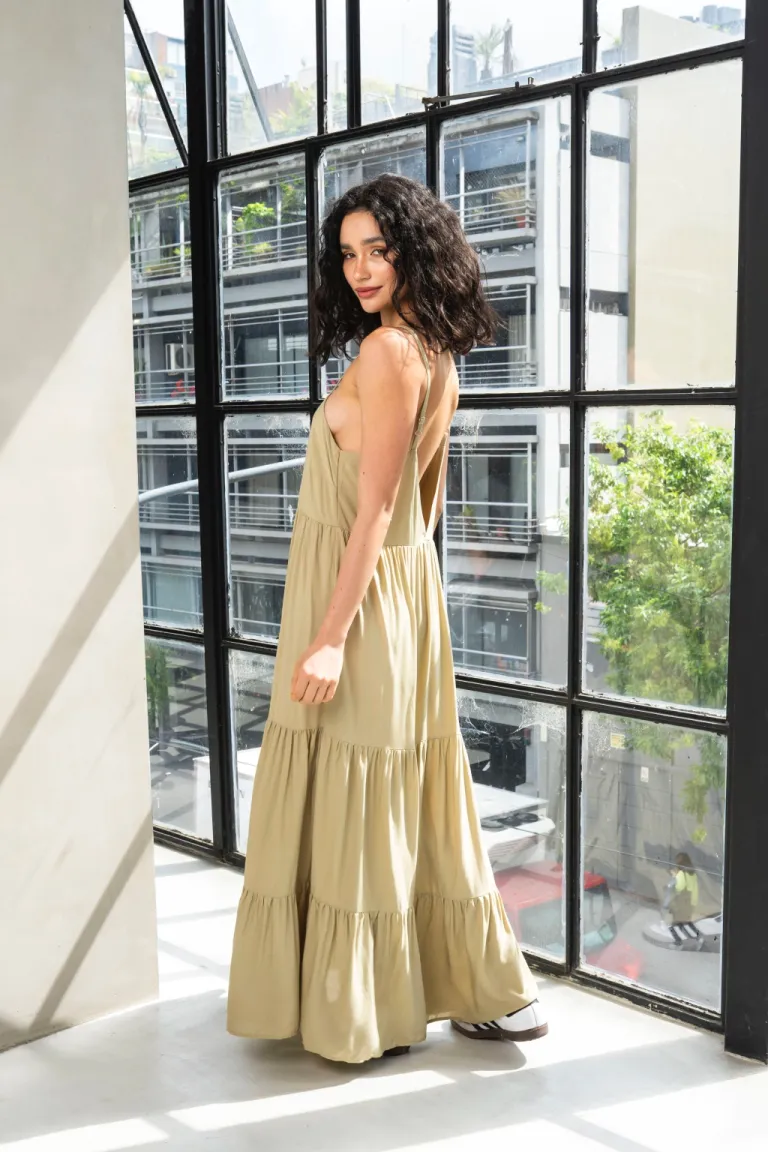 Vestido Amplio Vaporoso de Belle en Vestidos para argentina