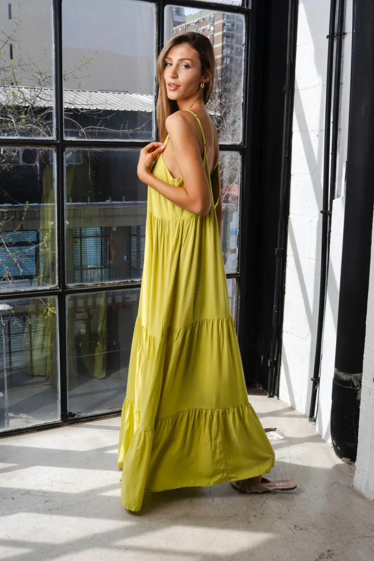 Vestido Amplio Vaporoso de Belle en Vestidos para argentina