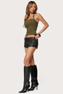 Top dara halter de Edikted en Tops para argentina