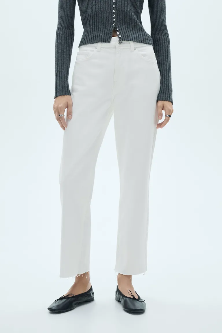 Jeans blancos rectos crop de Mango en Pantalones para argentina