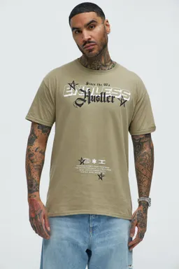 Remera manga corta infinito hustler de Fashion Nova en Remeras y Polos para argentina