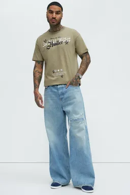 Remera manga corta infinito hustler de Fashion Nova en Remeras y Polos para argentina