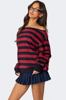 Sweater rayas hombros descubiertos de Edikted en Buzos y Sweaters para argentina
