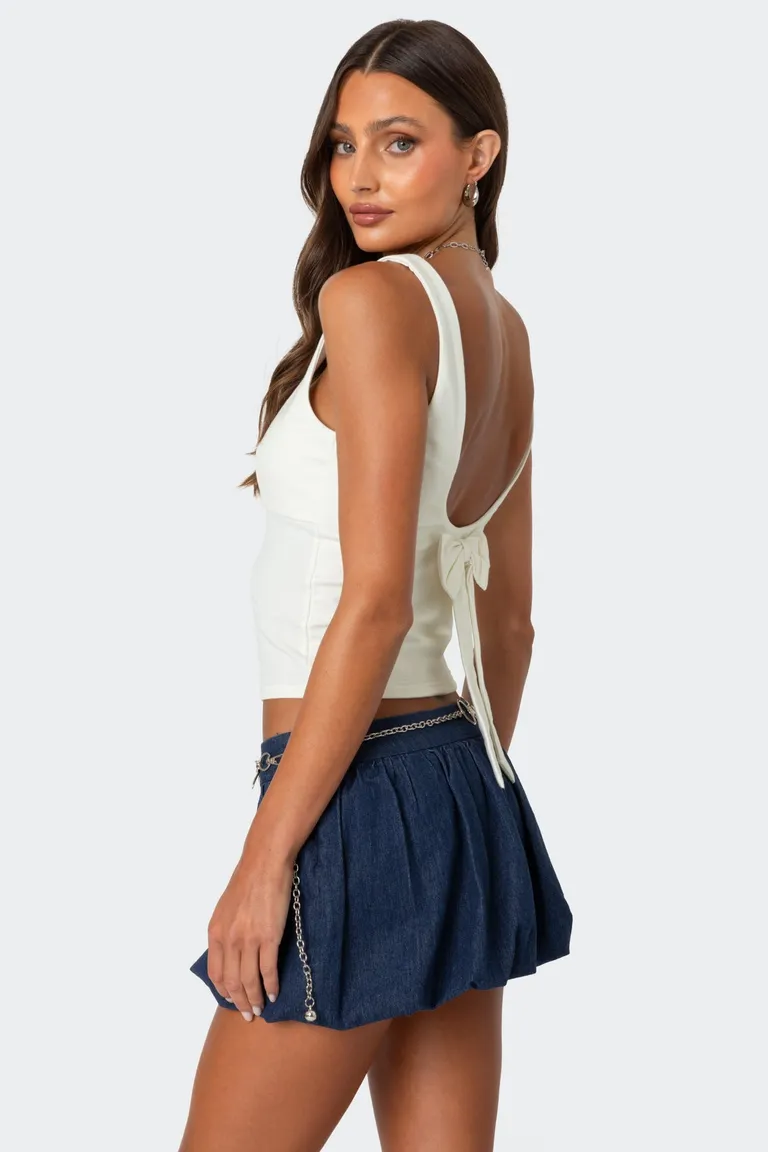 Ronda musculosa espalda moño de Edikted en Tops para argentina