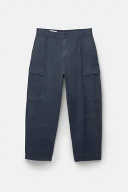 Pantalón cargo balloon de Pull&Bear en Pantalones para argentina