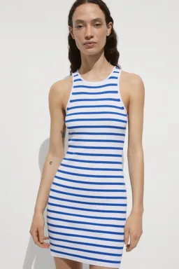 Vestido punto corto de Mango en Vestidos para argentina