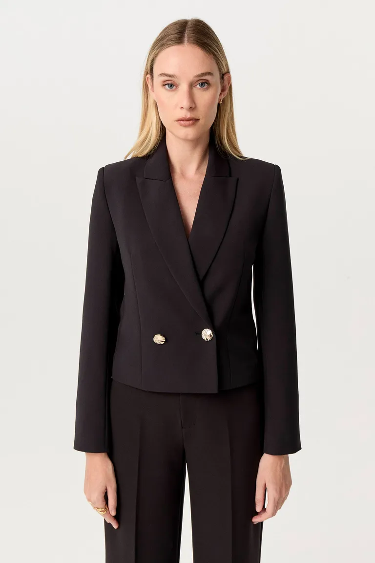 Blazer corto de sastrería elastizada de silueta recta y manga larga de Markova en Blazers para argentina