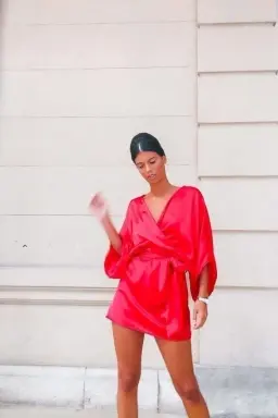 Vestido bata saten de Flor Gagliani en Vestidos para argentina