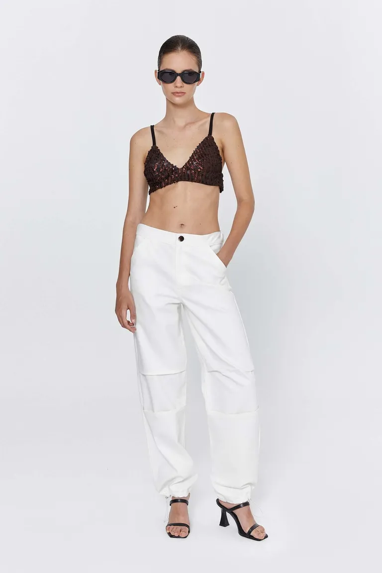 Top corpiño de lentejuelas marrón con diseño en pico en el bajo de Naíma en Tops para argentina