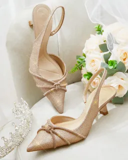 Tacos altos con strass de Cuccoo en Zapatos con Tacos para argentina