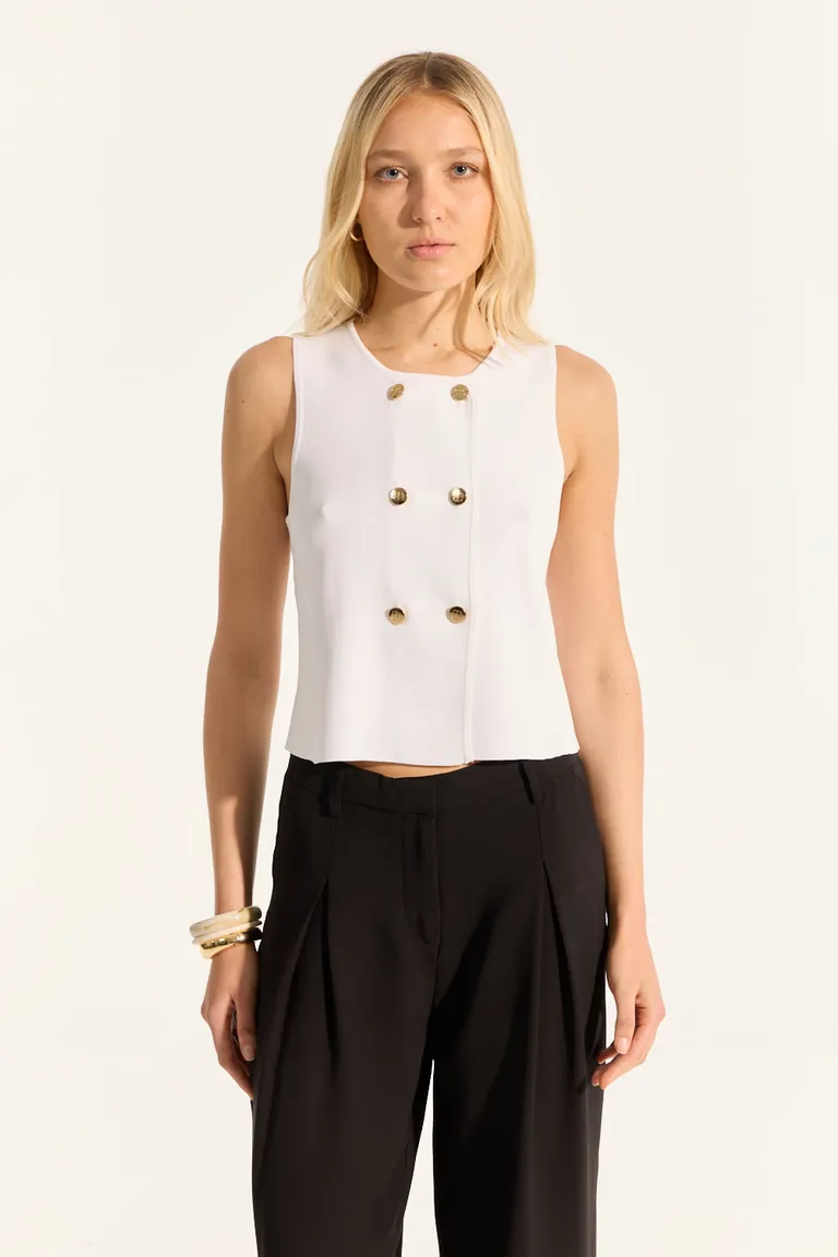 Chaleco tejido estilo sastre de escote redondo y doble abotonadura metálica de Portsaid en Chalecos para argentina