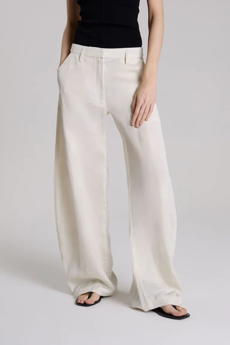 Pantalón de gabardina crudo para mujer - Elegante y versátil de Maria Cher en Pantalones para argentina