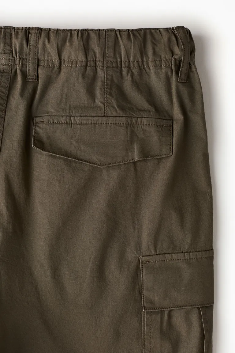 Pantalón cargo ripstop regular fit de H&M en Pantalones para argentina