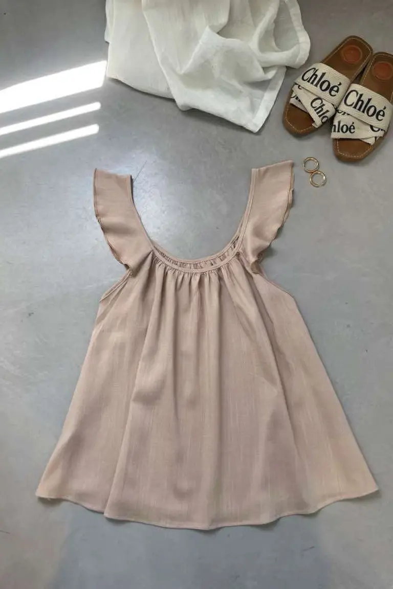 Musculosa con Volados de Hesed en Tops para argentina