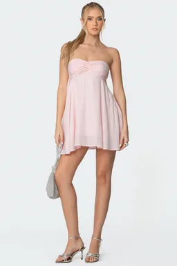 Minivestido escote strapless pañuelo de Edikted en Vestidos para argentina