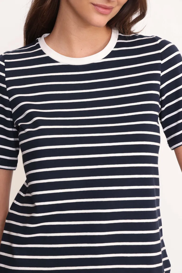 Remera rayada de algodón elástico con escote redondo y manga corta de Yagmour en Remeras para argentina