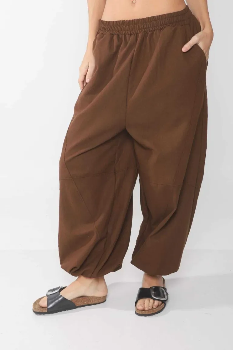 Pantalón globo de lino con bolsillos a los costados y puño de Belle en Pantalones para argentina