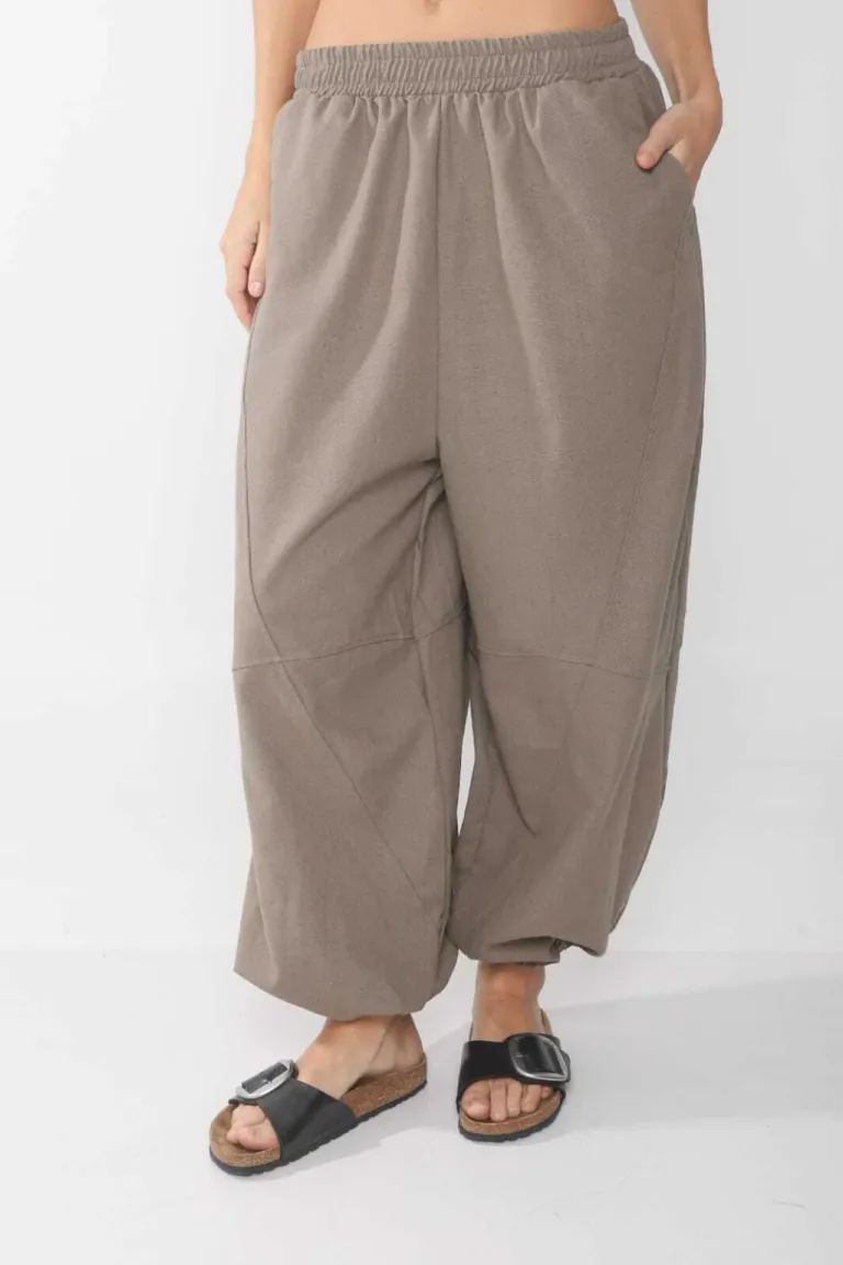 Pantalón globo de lino con bolsillos a los costados y puño de Belle en Pantalones para argentina