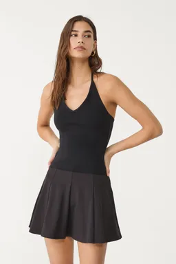 Top halter con lazo de Stradivarius en Tops para argentina