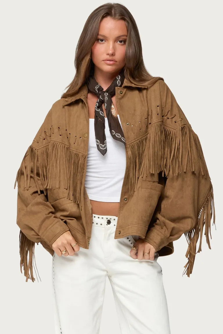 Campera gamuza sintética con flecos de Edikted en Chaquetas para argentina