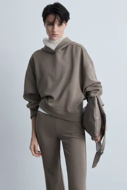Buzo oversize con capucha de Mango en Buzos y Sweaters para argentina