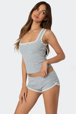 Musculosa encaje kadence de Edikted en Tops para argentina