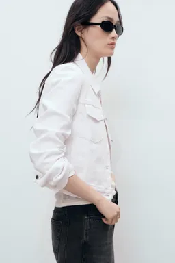 Chaqueta vaquera con bolsillos de Mango en Chaquetas para argentina