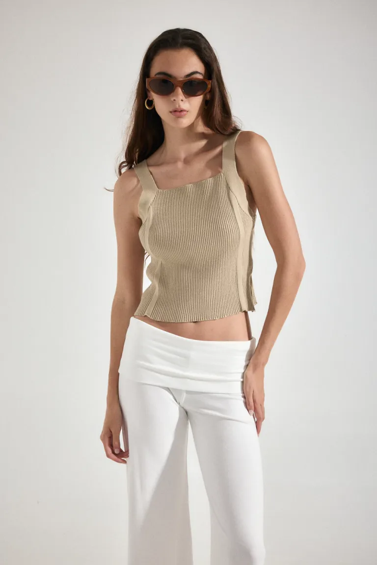 Top de tejido musculosa básico para mujer de Audaz en Tops para argentina