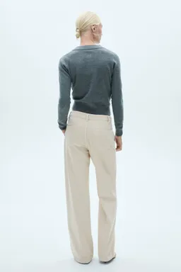 Jeans wide leg con pinzas de Mango en Pantalones para argentina