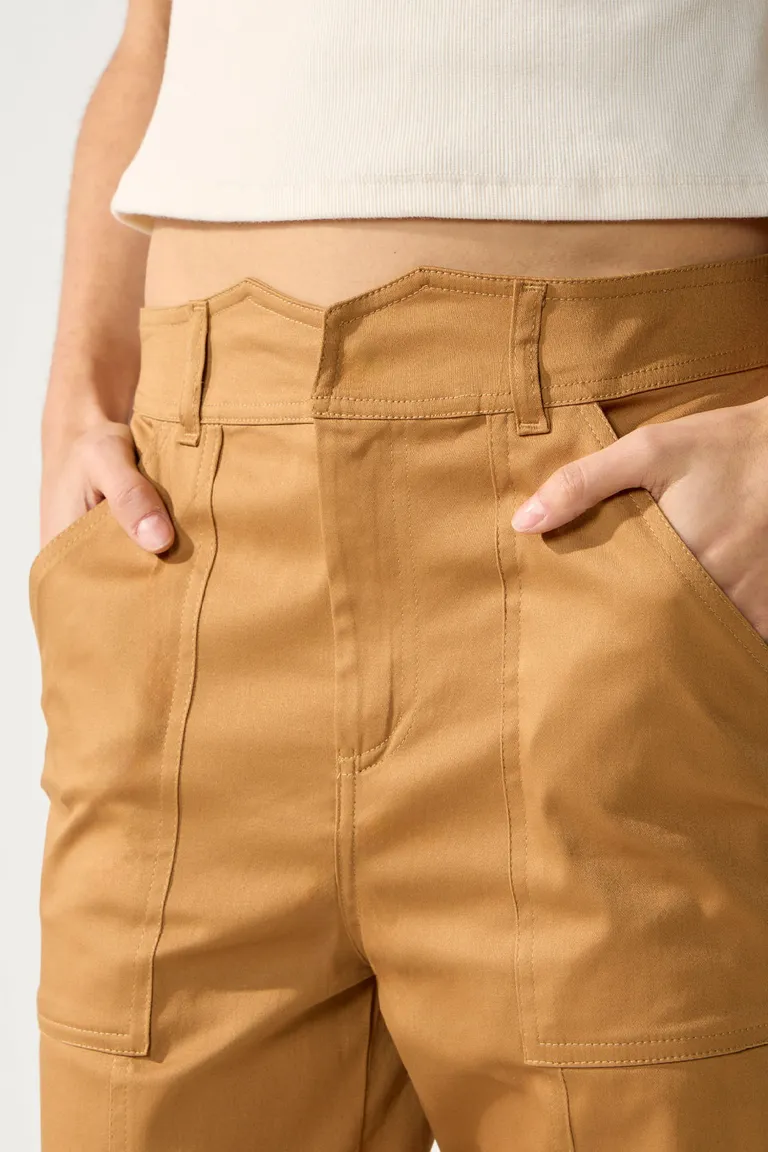 Pantalón de tiro alto en tela satinada para mujer de Cuesta Blanca en Pantalones para argentina