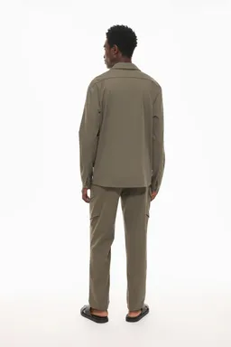Pantalón cargo técnico de Lefties en Pantalones para argentina