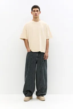 Jeans super baggy pliegues de Pull&Bear en Pantalones para argentina