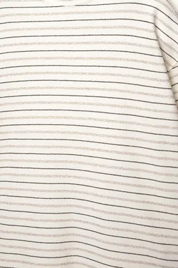 Remera rayas estructura de Pull&Bear en Remeras y Polos para argentina