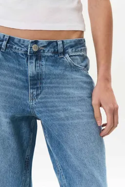 Jean denim oxford reece de Magda en Pantalones para argentina