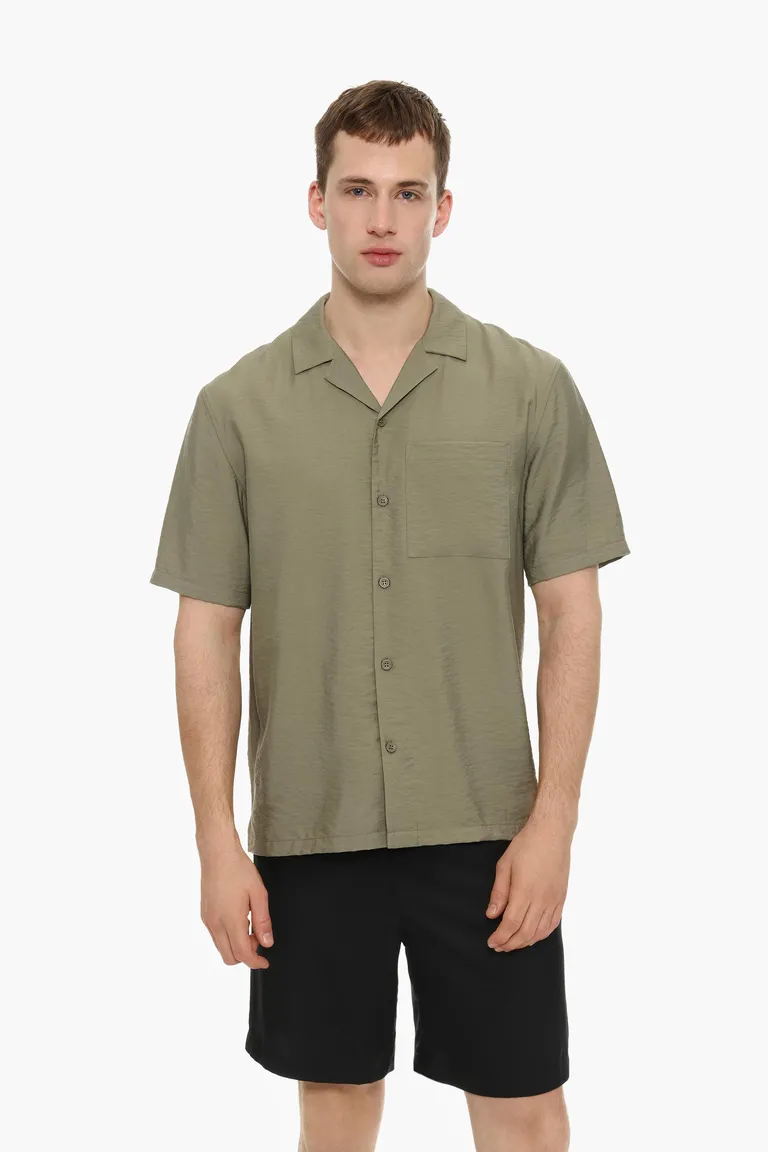 Camisa fluida manga corta de Lefties en Camisas para argentina