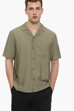 Camisa fluida manga corta de Lefties en Camisas para argentina