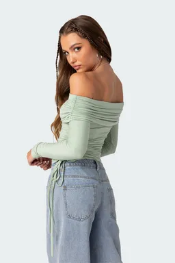 Top drapeado con cordón ajustable de Edikted en Tops para argentina