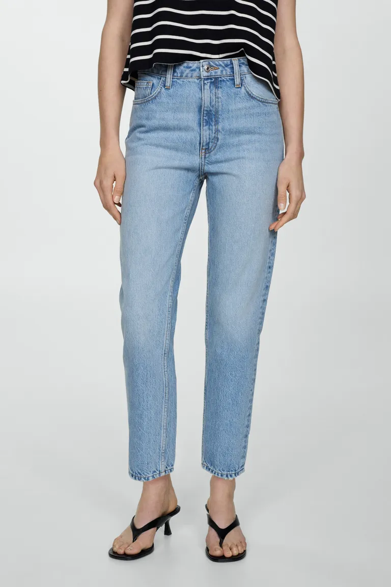 Jeans mom tiro alto de Mango en Pantalones para argentina