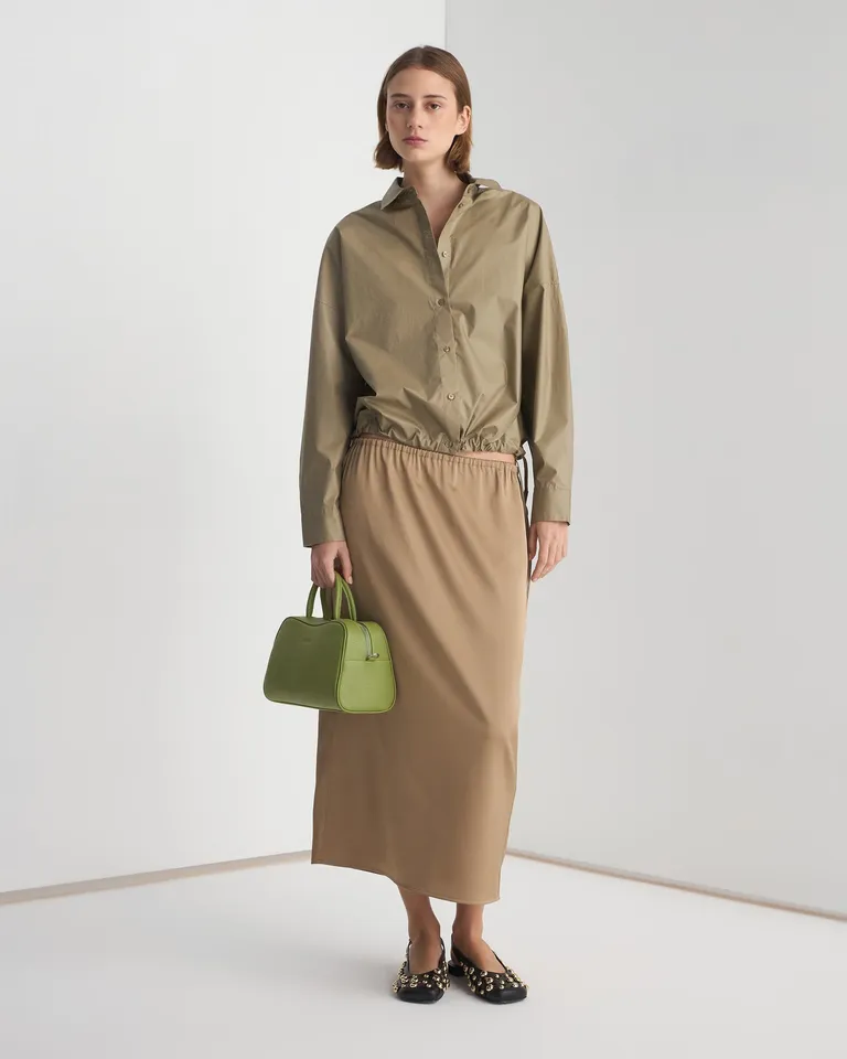 Camisa oversize con detalles ajustables para ofrecer un look versátil de Prüne en Camisas para argentina