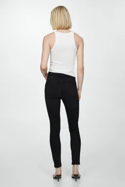 Jeans skinny tiro alto de Mango en Pantalones para argentina