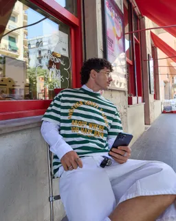 Remera manga corta estampada de Bershka en Remeras y Polos para argentina