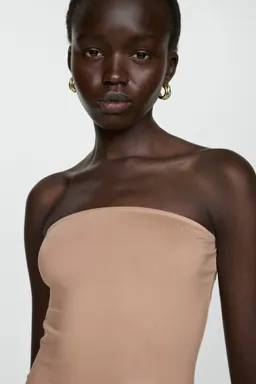 Vestido corto strapless forrado de Mango en Vestidos para argentina