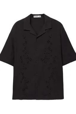 Camisa con flores bordadas de Pull&Bear en Camisas para argentina