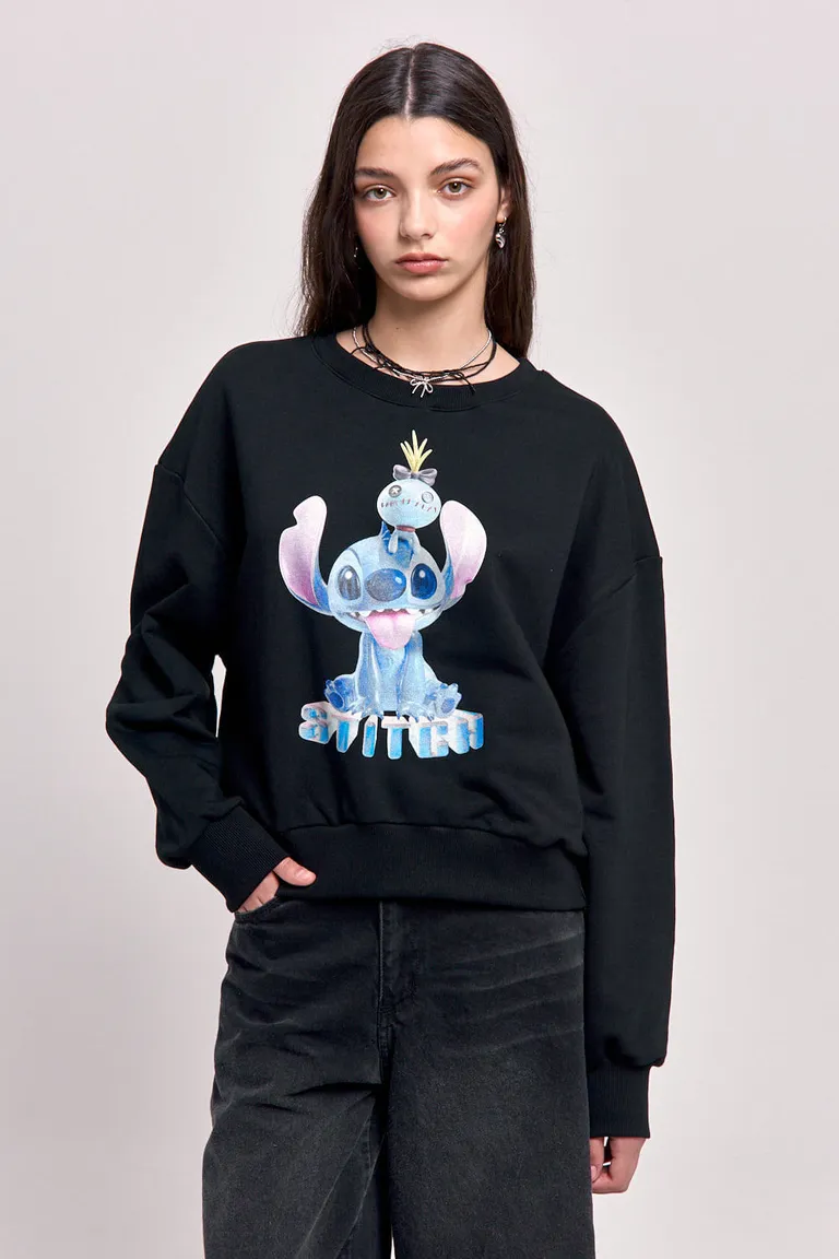 Buzo de manga larga con cuello redondo y estampa frontal del personaje Stitch de 47 Street en Buzos y Sweaters para argentina