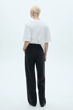 Jeans rectos con pinzas de Mango en Pantalones para argentina