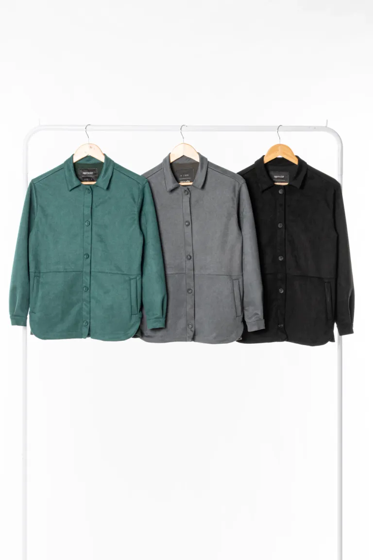 Chaqueta de corte moderno y diseño versátil para mujeres de Apricot en Chaquetas para argentina