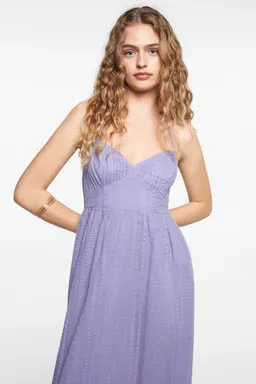 Maxi vestido texturado de Mango Teen en Vestidos para argentina