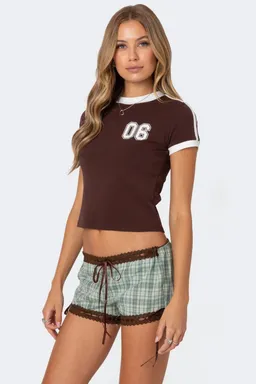 Remera kassidy con contraste de Edikted en Remeras para argentina