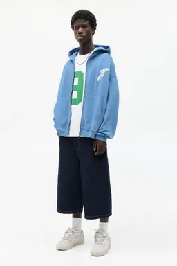 Sudadera capucha goodyear de Pull&Bear en Buzos y Sweaters para argentina