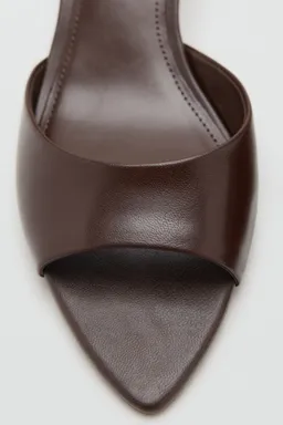 Sandalia cuero tacón kitten de Mango en Sandalias para argentina